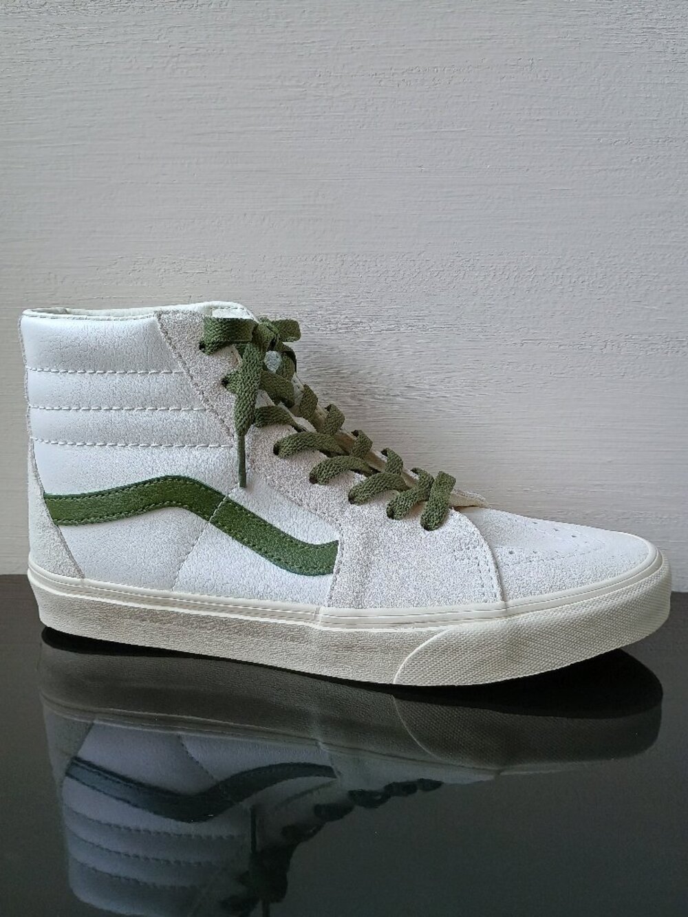 Vans Men's Sk8-Hi Suede/Canvas Sneaker in Cool Looking Vintage Pop/Marshmallow